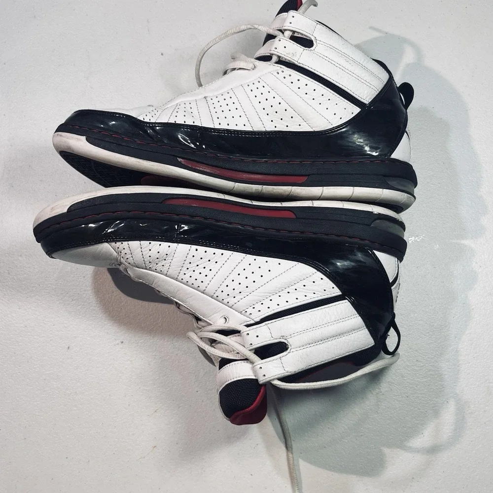 JORDAN FLIGHT TEAM:395324-101 White/black Varsity Red Sneakers Men's Sz 10.5 EUC